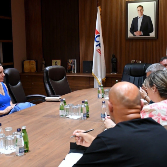 "Nedopustivo je ovo što prolazi porodica Janićijević; Nijedna srpska porodica neće biti bez krova nad glavom"