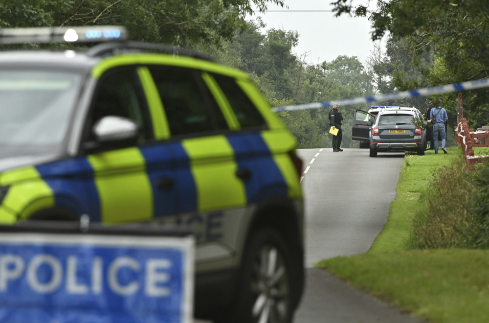 Pucnjava šokirala grad: Ranjena tri policajca FOTO