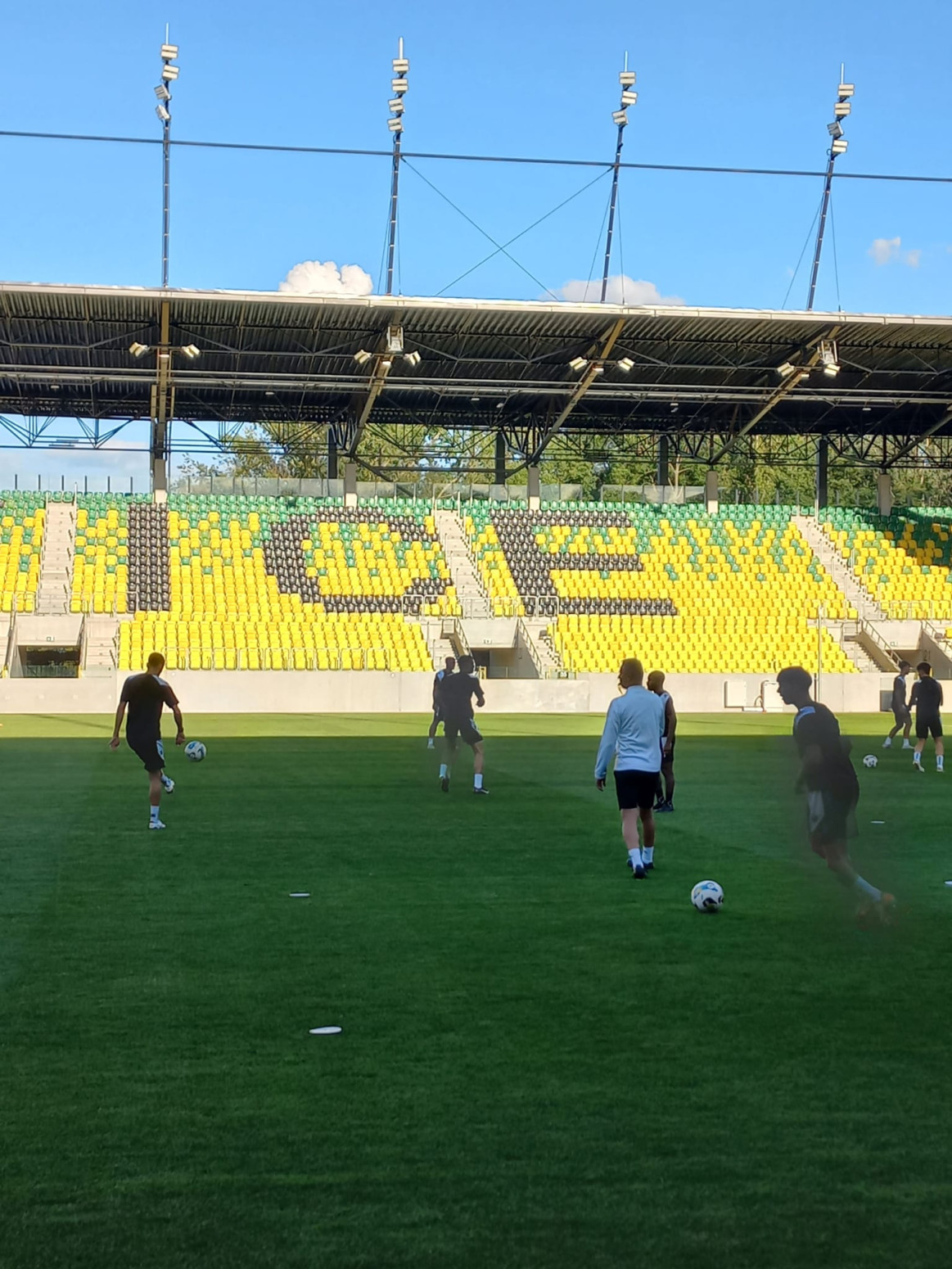 Partizan trenirao pred Oleksandriju – evo kako izgleda teren u Katovicama FOTO