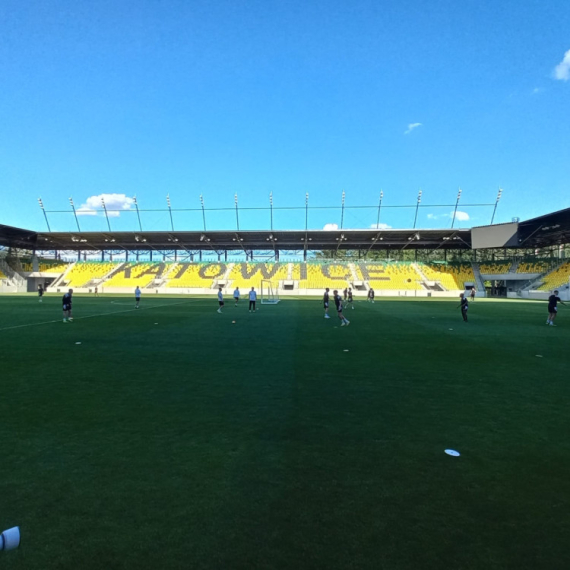 Partizan trenirao pred Oleksandriju – evo kako izgleda teren u Katovicama FOTO