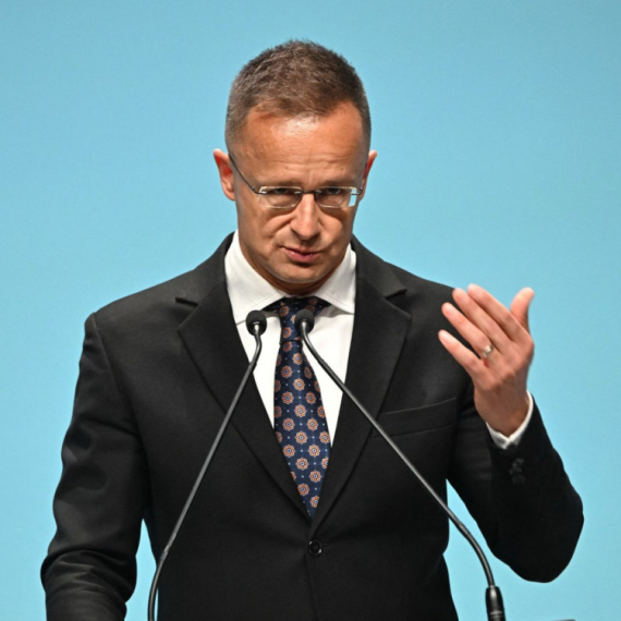 Mađarska vodi politiku zasnovanu na nacionalnim interesima: Poljaci im okrenuli leđa, ali Sijarto ne odustaje
