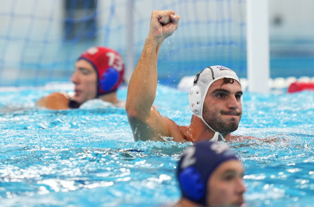 Grcima bronza slaba uteha: "Formirani smo da vladamo svetom"