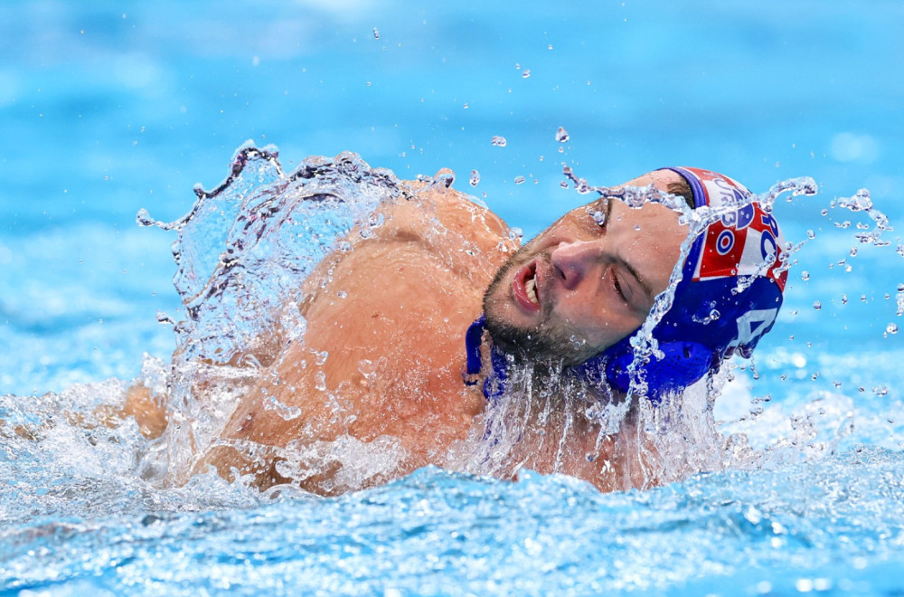 Hrvati peti na svetu – očitali lekciju Crnoj Gori i Saviću