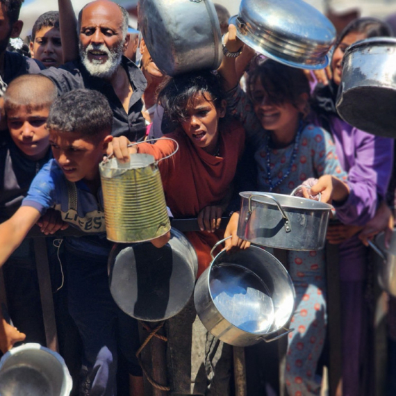 Mora se zaustaviti; Izrael blokirao flotilu sa humanitarnom pomoći