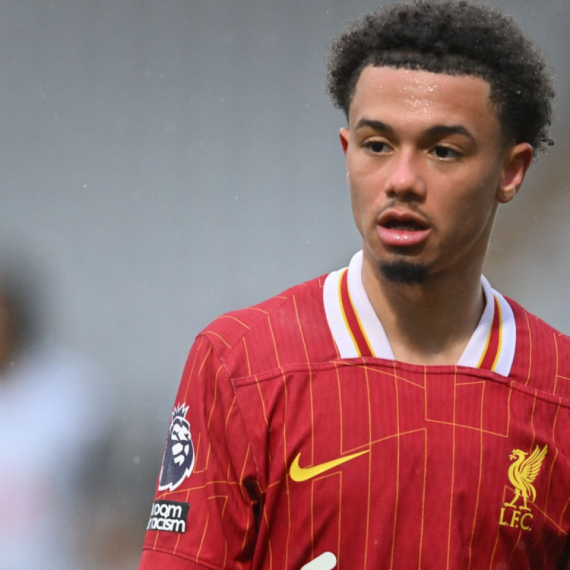 Puče nova "bomba" u srpskom fudbalu – iz Liverpula u Ušće!