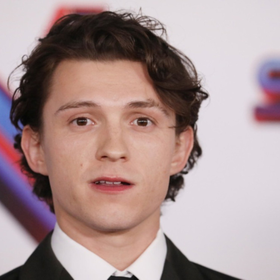 Tom Holand doživeo nezgodu na setu: Hitno hospitalizovan