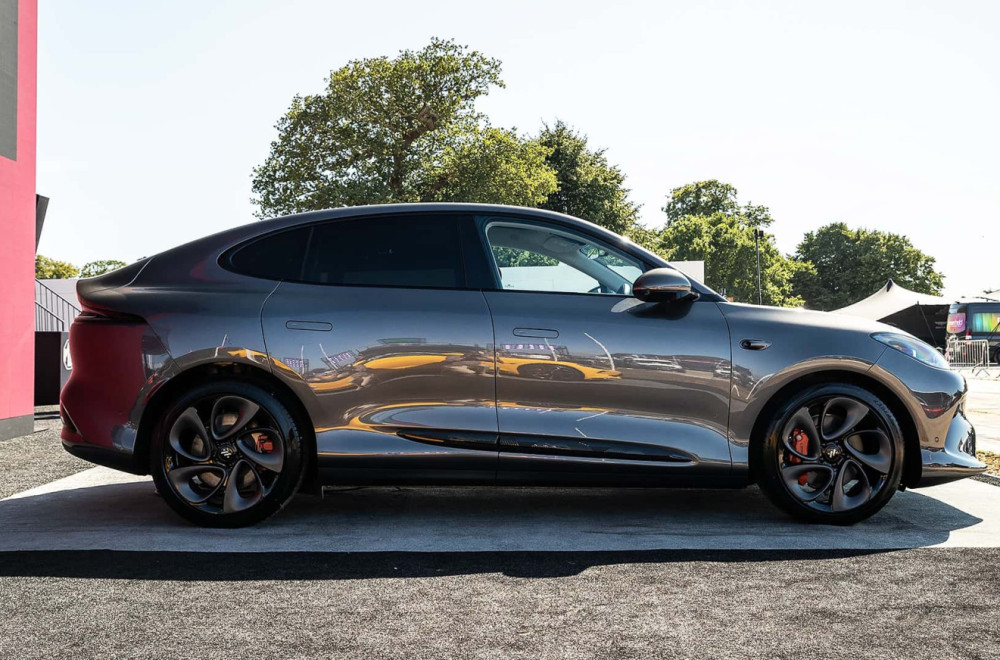 Kinezi jurišaju na Teslu: MG predstavio moćan električni SUV u Evropi FOTO