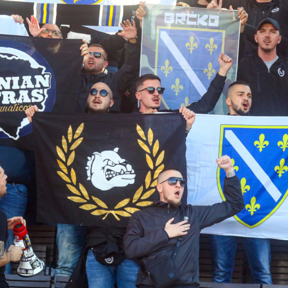 Savez BiH zabranio "Fanatikose" pred Rumune – "Uključene i srpske obaveštajne strukture"