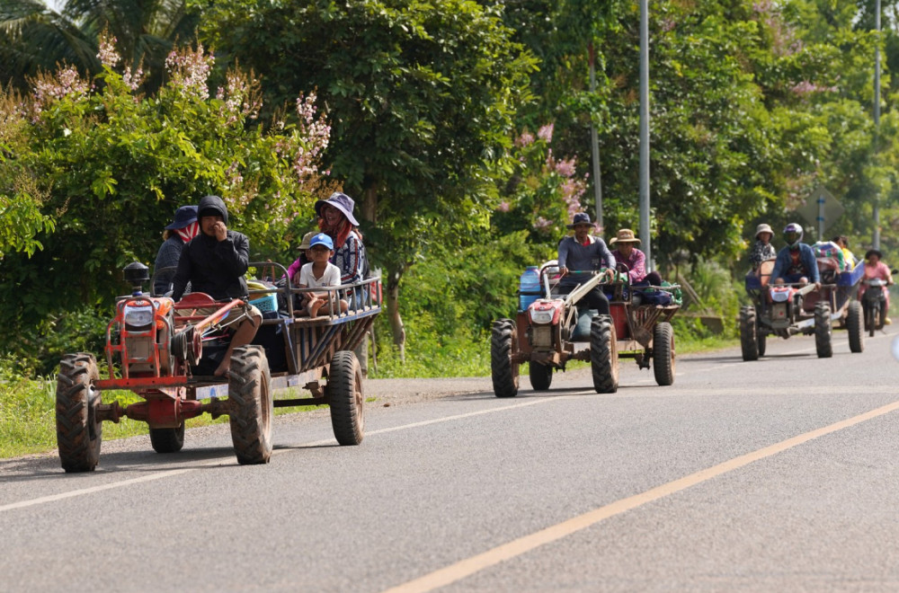Na ivici rata zbog telefonskog razgovora: Pala Vlada, sukob samo što ne eskalira FOTO