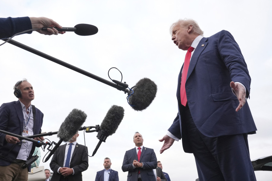 Tramp stigao u Škotsku FOTO