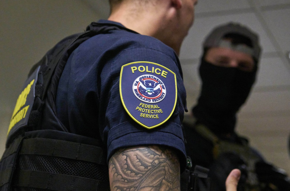 Tramp šalje 1.700 vojnika: Spremni su za akciju