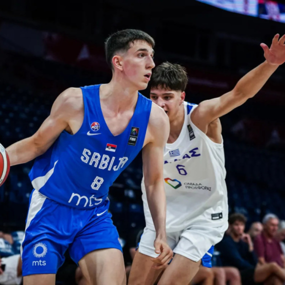 Srbija sa +30 rešila slabašne Makedonce