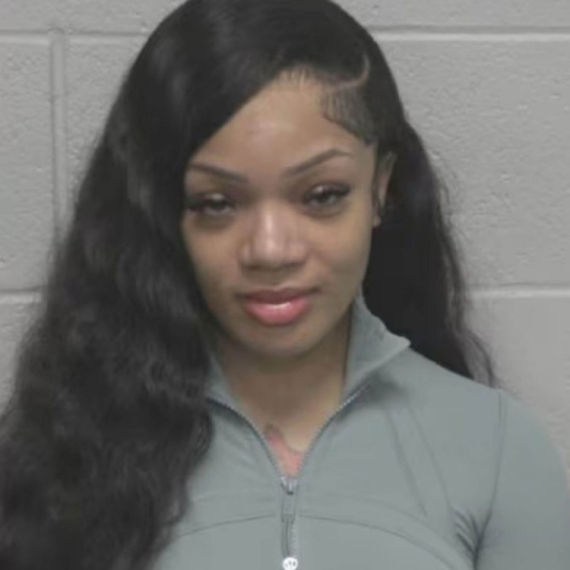 Slavnoj reperki lopovi provalili u kuću: Policija uhapsila nju FOTO