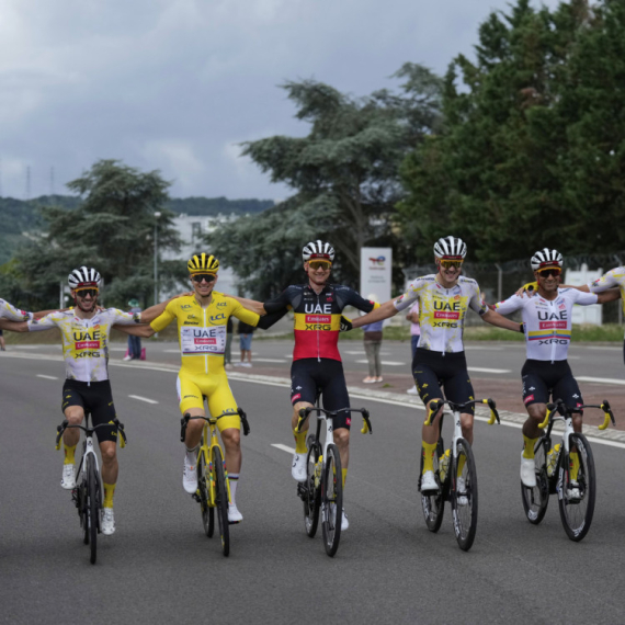 Tur d'Frans u Sloveniji?