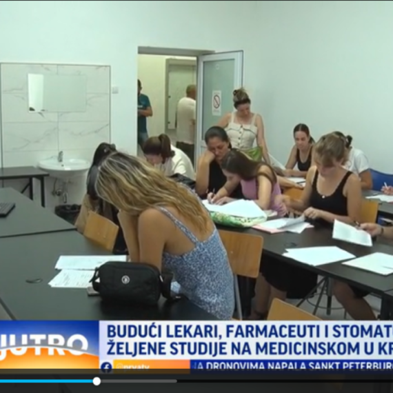 Veliko interesovanje brucoša za upis na Medicinski fakultet u Kragujevcu VIDEO