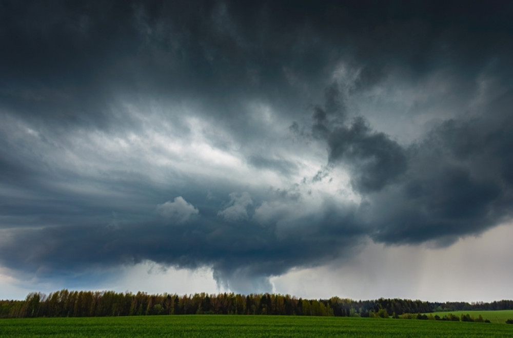 Đenovski ciklon juri ka Srbiji: Na udaru ovi delovi zemlje; Za nekoliko sati se sve menja