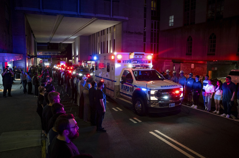 Masakr u Njujorku: Ima mrtvih; Ubijen i policajac FOTO/VIDEO