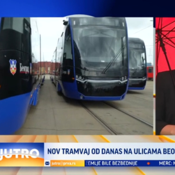 Novi tramvaj saobraća na liniji 12: Evo do kada će biti svih 25 vozila na ulicama Beograda VIDEO
