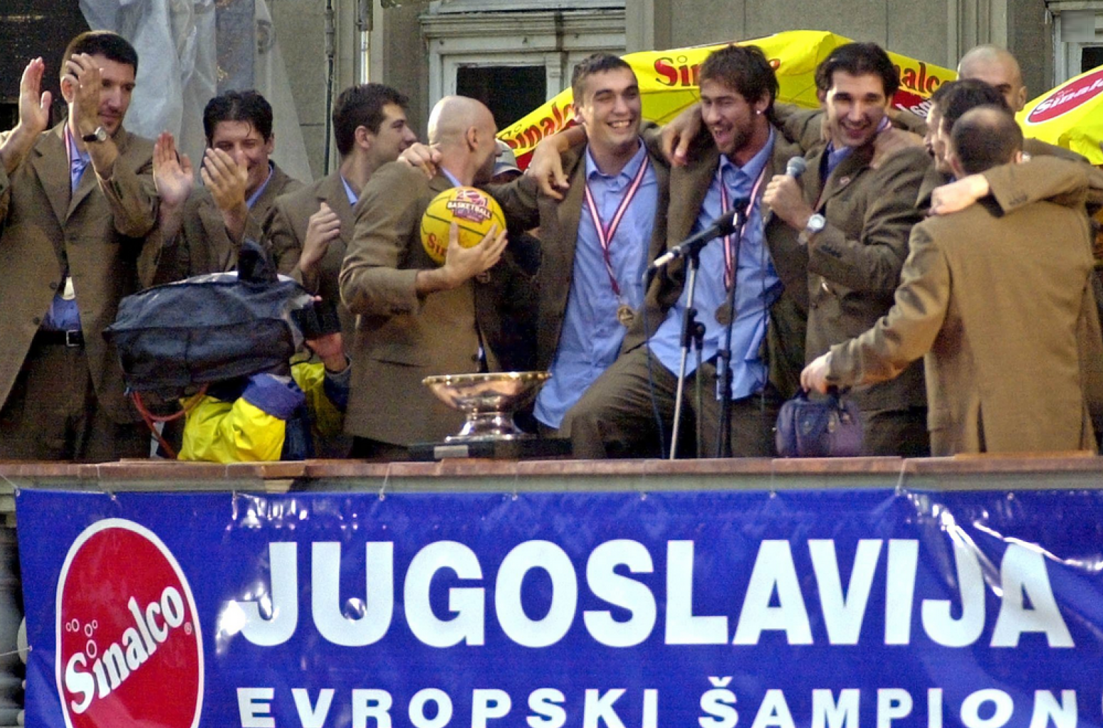 (Za sad) poslednje zlato (2001)