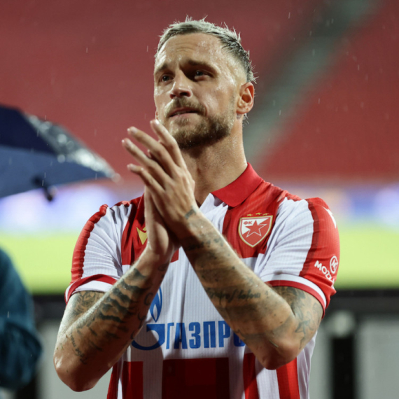 Arnautović se oglasio dan nakon debija – jaka poruka na ćirilici FOTO