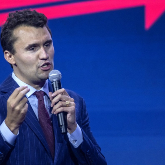 Komentarisao ubistvo Čarlija Kirka – momentalno dobio otkaz