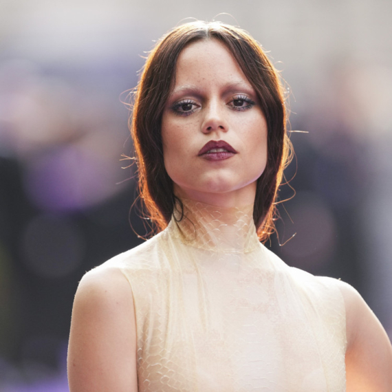 Zvezda horor filmova u dramatičnom izdanju mamila poglede FOTO