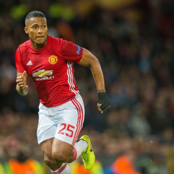 Bivši fudbaler Junajteda spasio čoveku život VIDEO