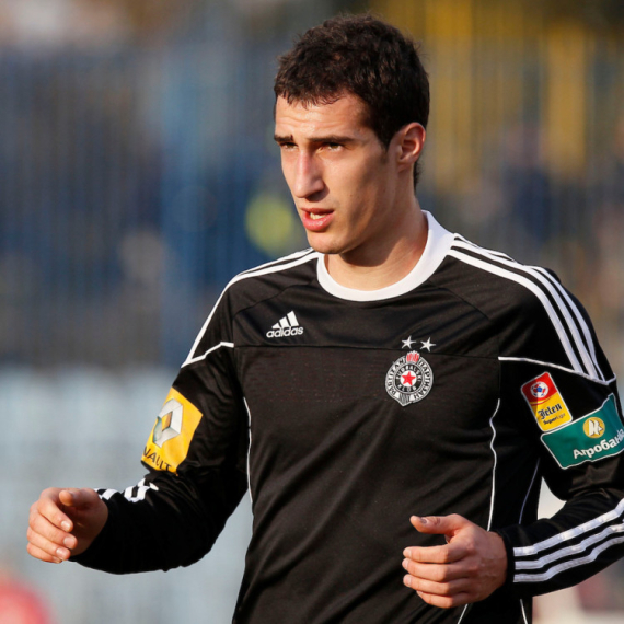 Partizan posle 14 godina vraća ljubimca "grobara"!