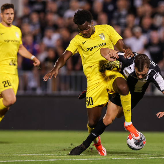 Haos u Humskoj: Nemoć Ukrajinaca – gube, pa krenuli da biju VIDEO