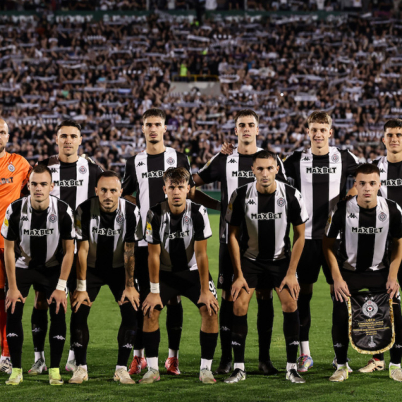 I, šta kažete – kakav je Partizan? ANKETA