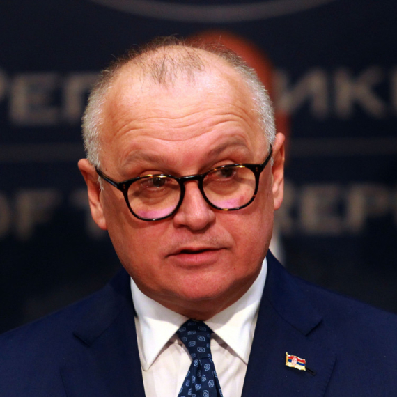 Mediji: Tužilački državni udar u Srbiji; Izdat nalog za hapšenje Gorana Vesića, uhapšen Momirović