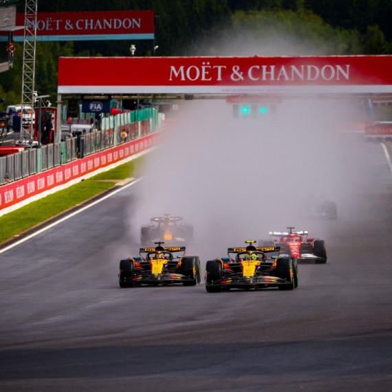 Dva Meklarena razdvaja 16 bodova – šampion će biti onaj ko bude manje grešio