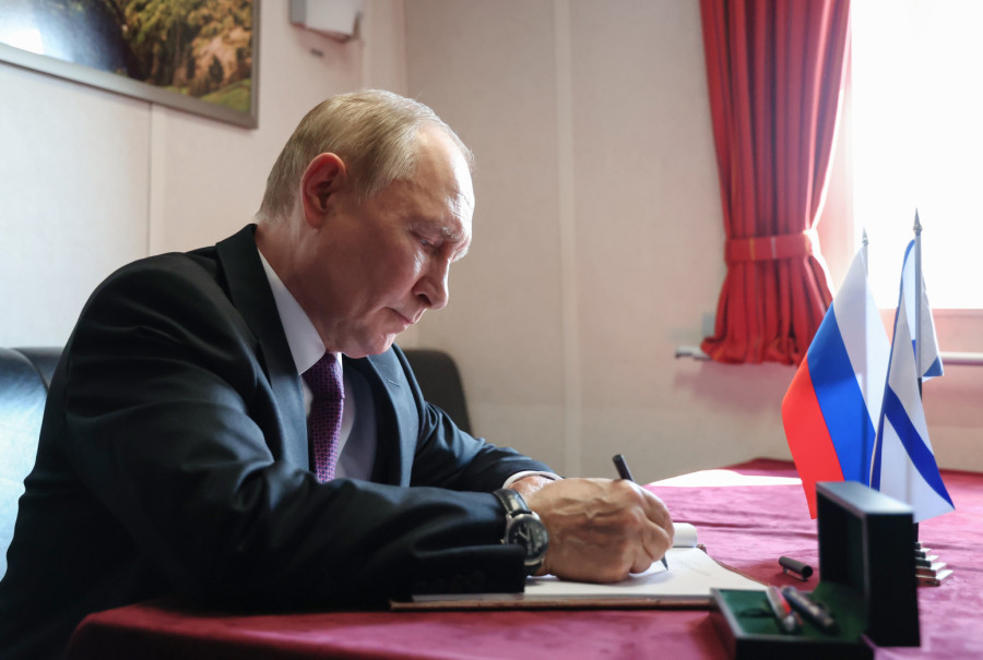 Medvedev je nitkov i besni pas Kremlja