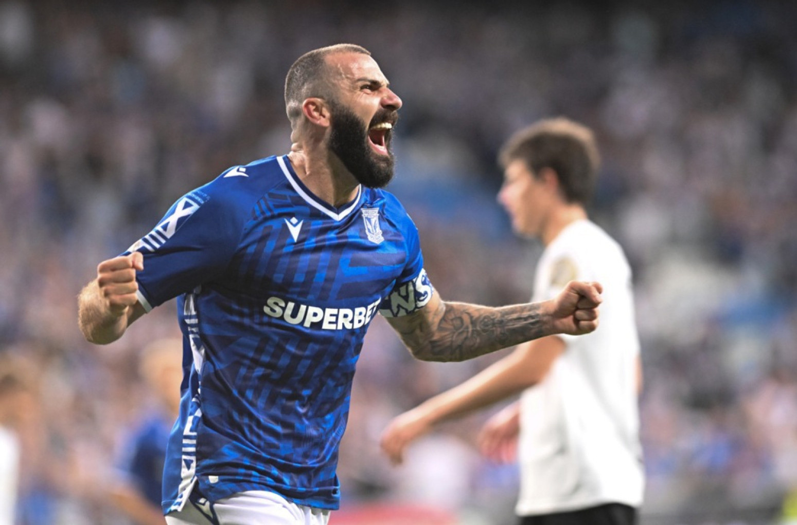 Zvezda naišla na "tvrdo"