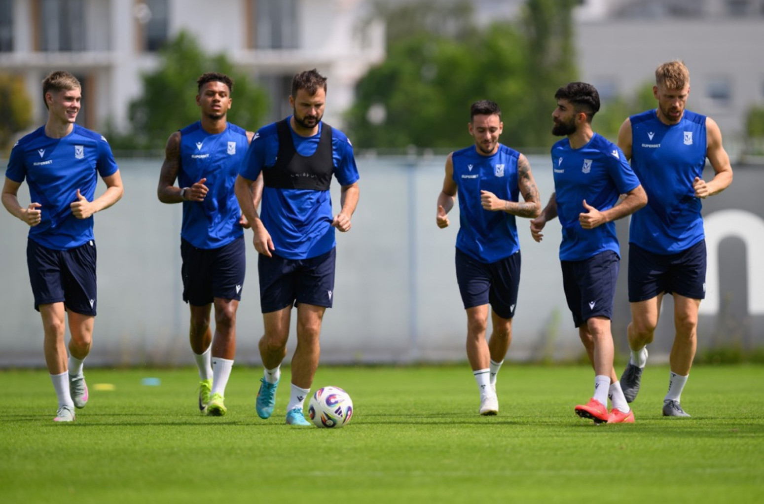 Leh odložio utakmicu pred dolazak u Beograd