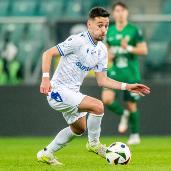 Dobre vesti za Zvezdu – Leh ostaje bez najboljeg igrača