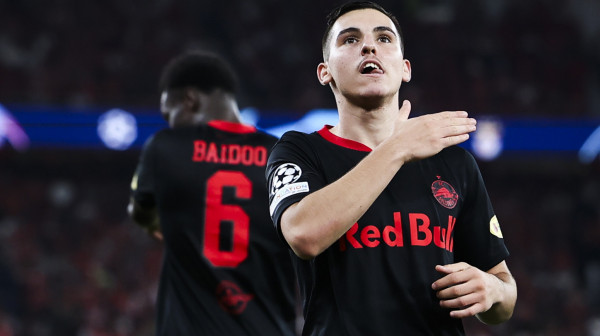 Ajaks ima novu "desetku" – Izraelac skuplji i od Tadića