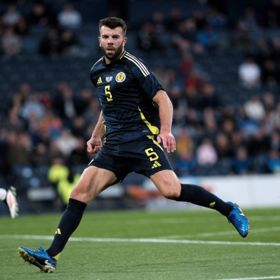 Partizane, oprez – Hibernijan sve jači