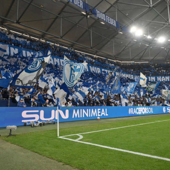 Spektakl na otvaranju nemačke druge lige – 62.000 navijača!