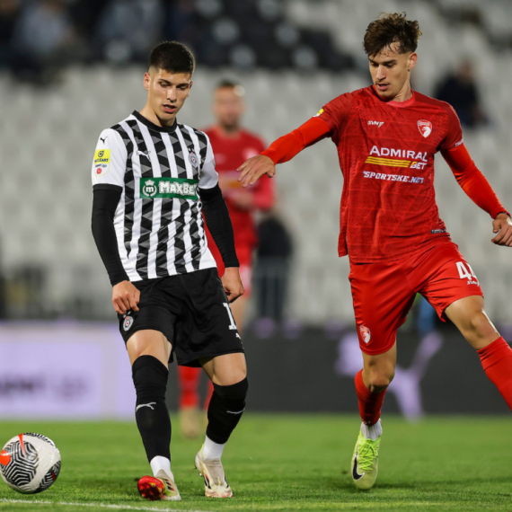 Zvezda i Voša odmaraju – zahuktali Partizan protiv uzdrmanog Radničkog