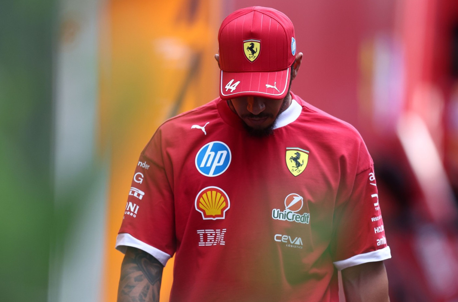 Hamilton vidno razočaran: "Beskoristan sam" VIDEO