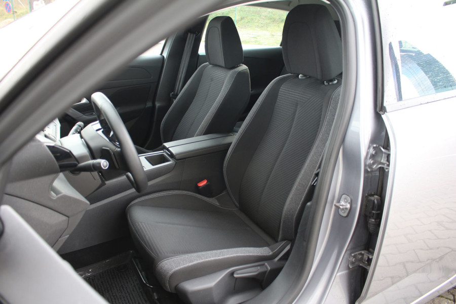 Test: Peugeot 308 Plug-In Hybrid – amnestija za GT