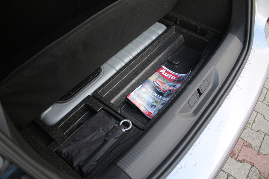 Test: Peugeot 308 Plug-In Hybrid – amnestija za GT