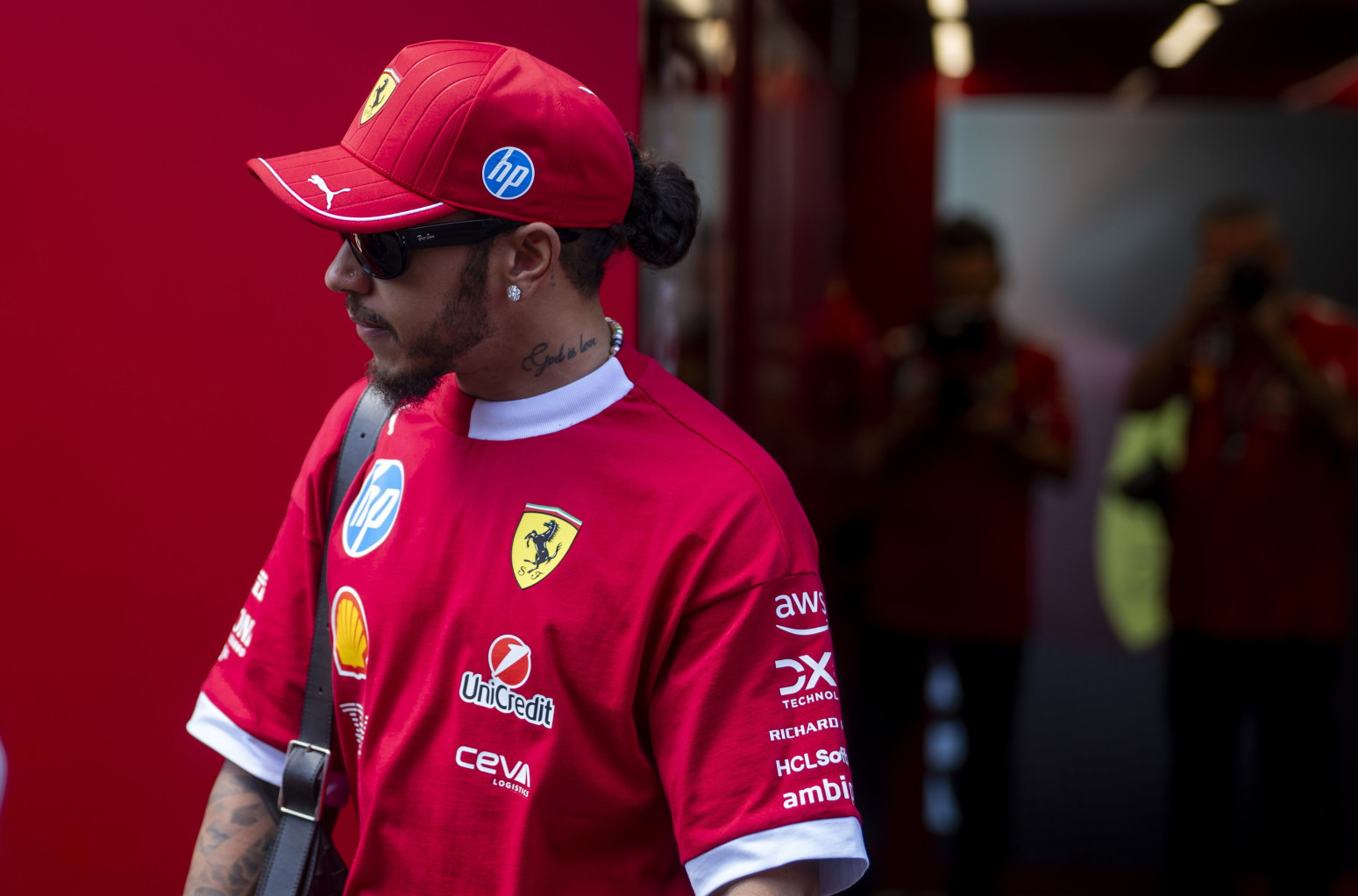 "Beskorisni" Hamilton: "Mnogo se toga dešava u pozadini..."