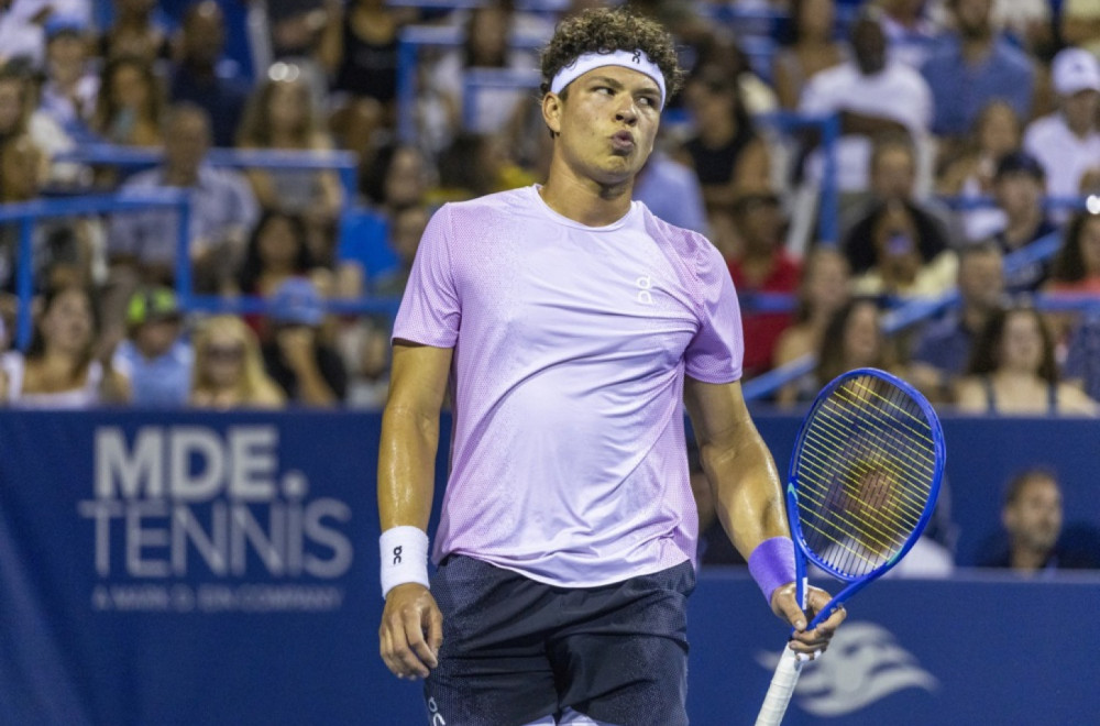 Ozbiljne tenzije između Šeltona i Kobolija: "Zašto si to uradio?!" VIDEO