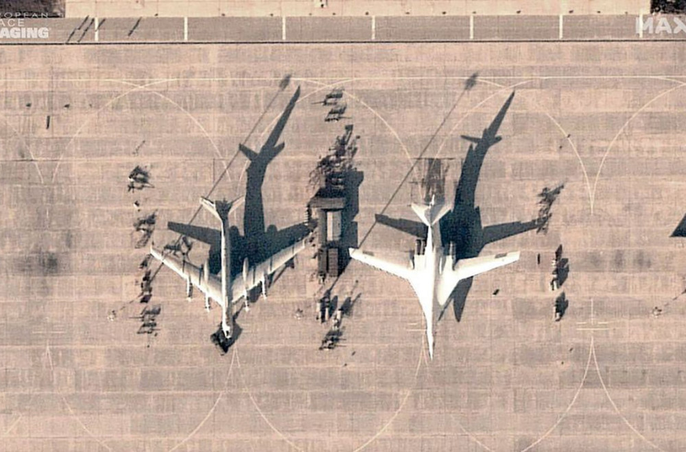 Putin uzvraća udarac; Trampe, nuklearni bombarderi su raspoređeni FOTO