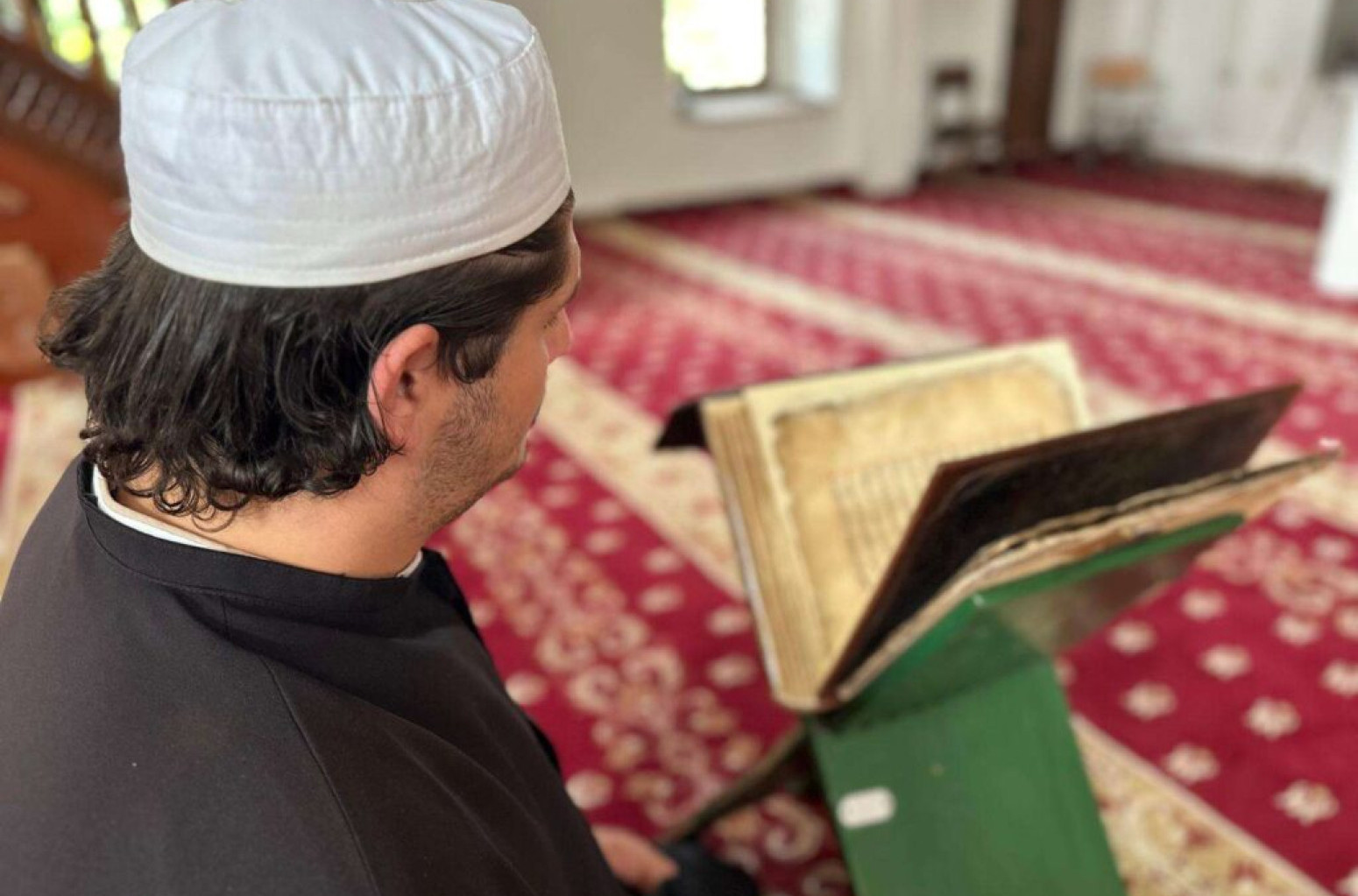 Ručno napisan pre 400 godina i sačuvan: Ovo je najstariji Kuran na Balkanu FOTO