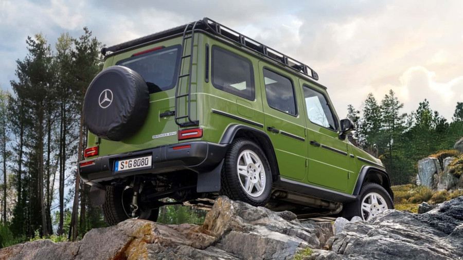 Urbana legenda: Šta znači linija sa strane kod Mercedesa G-klase?