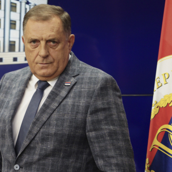 Dodik: Referendum o Srpskoj ozbiljno zagrevanje za nezavisnost