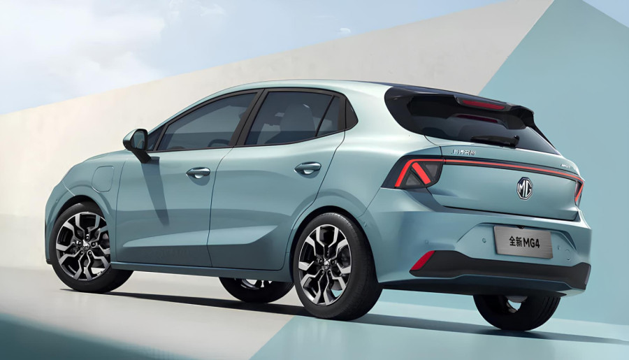Novi MG4 košta kao polovan auto, a ima bateriju budućnosti i domet od 530 km FOTO